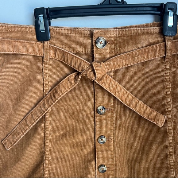 American Eagle Outfitters Corduroy A Line Belted Skirt Womens 12 - Picture 2 of 7